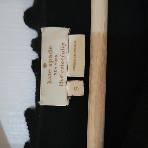 Kate Spade Black Ruffled Collar Sweater Size Small - Picture 2 of 5